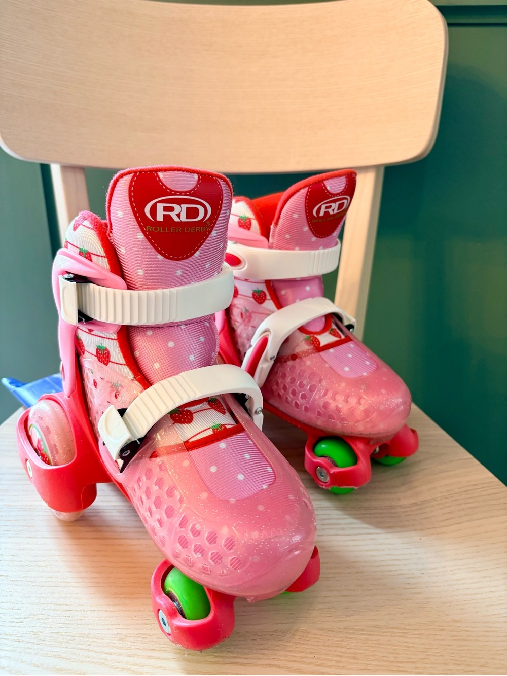 Roller Derby Kids' Pink Strawberry Adjustable Roller Skates - Size 11 - 12